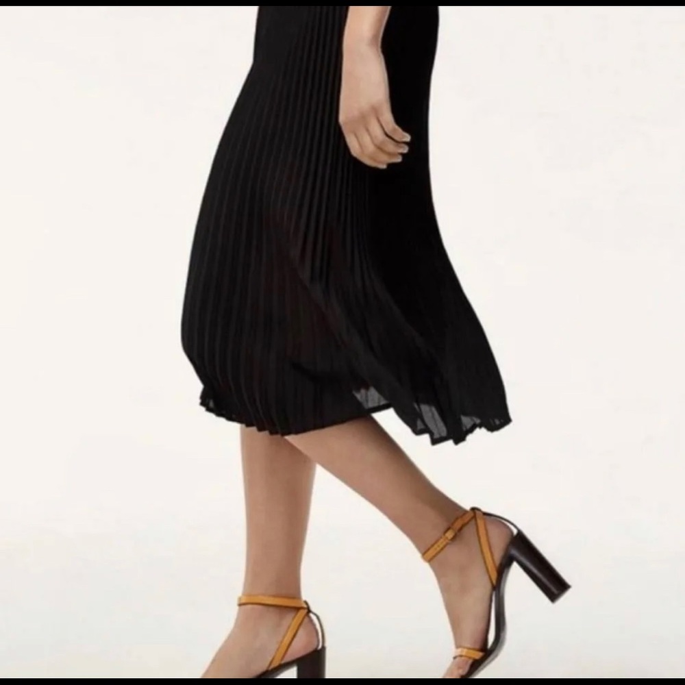 Babaton Jude Black Pleated Midi Skirt